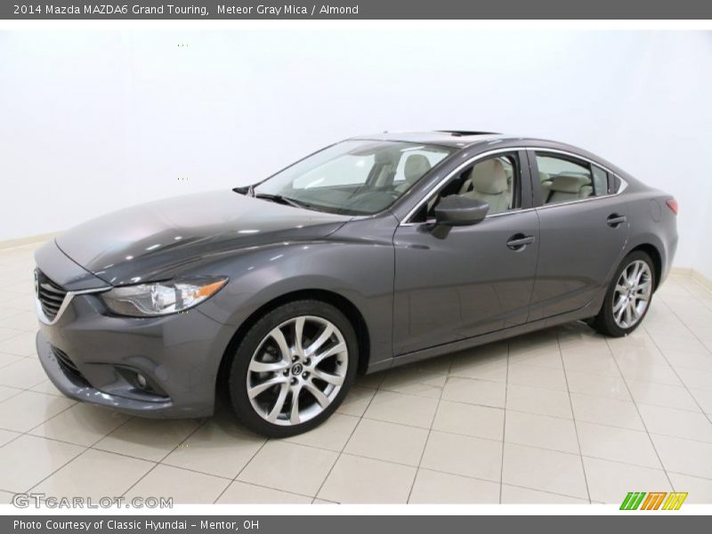 Front 3/4 View of 2014 MAZDA6 Grand Touring