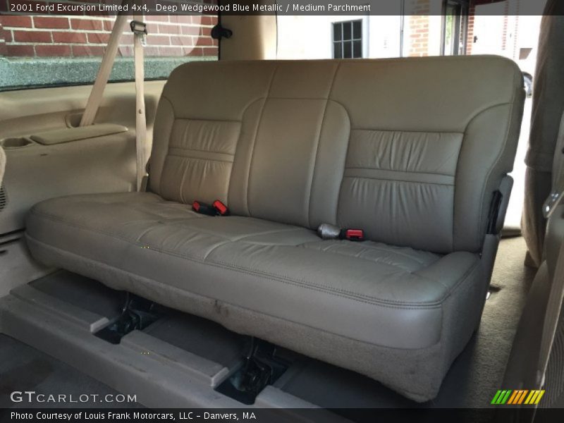 Deep Wedgewood Blue Metallic / Medium Parchment 2001 Ford Excursion Limited 4x4
