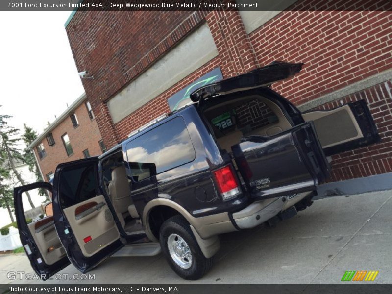 Deep Wedgewood Blue Metallic / Medium Parchment 2001 Ford Excursion Limited 4x4
