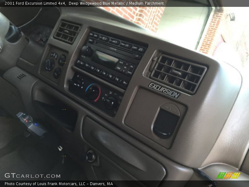 Deep Wedgewood Blue Metallic / Medium Parchment 2001 Ford Excursion Limited 4x4
