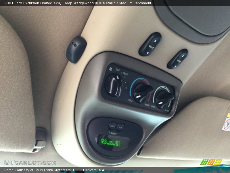 Deep Wedgewood Blue Metallic / Medium Parchment 2001 Ford Excursion Limited 4x4