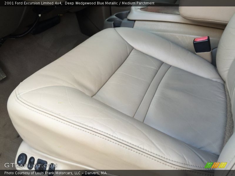 Deep Wedgewood Blue Metallic / Medium Parchment 2001 Ford Excursion Limited 4x4