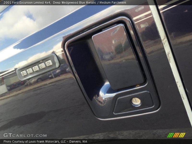 Deep Wedgewood Blue Metallic / Medium Parchment 2001 Ford Excursion Limited 4x4