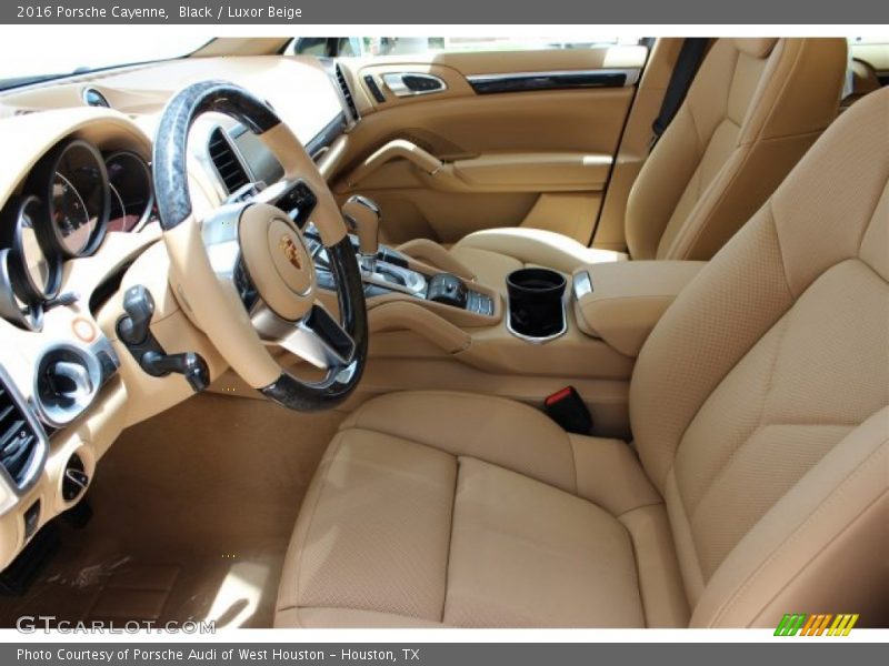 Front Seat of 2016 Cayenne 