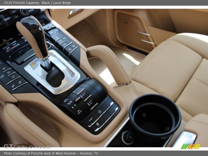 Black / Luxor Beige 2016 Porsche Cayenne