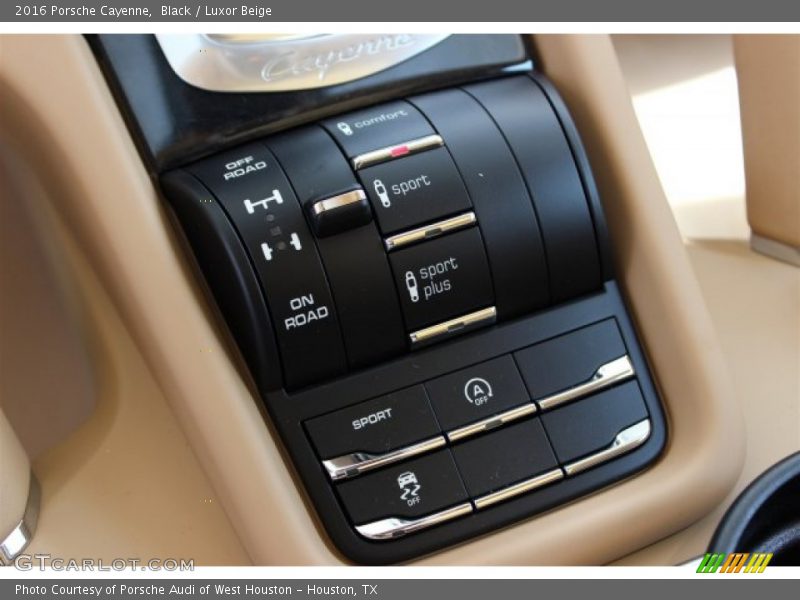 Black / Luxor Beige 2016 Porsche Cayenne