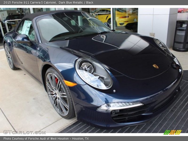 Front 3/4 View of 2015 911 Carrera S Cabriolet