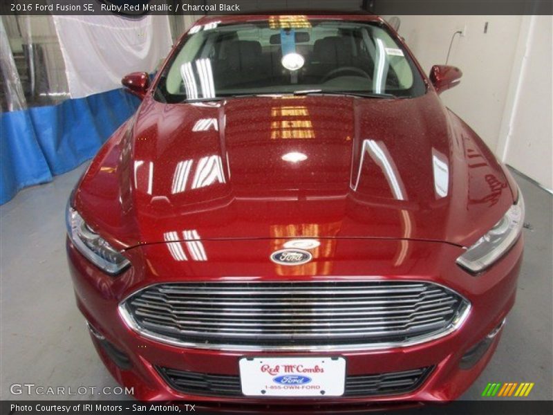 Ruby Red Metallic / Charcoal Black 2016 Ford Fusion SE