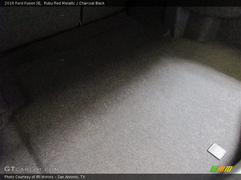 Ruby Red Metallic / Charcoal Black 2016 Ford Fusion SE