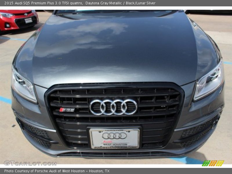 Daytona Gray Metallic / Black/Lunar Silver 2015 Audi SQ5 Premium Plus 3.0 TFSI quattro