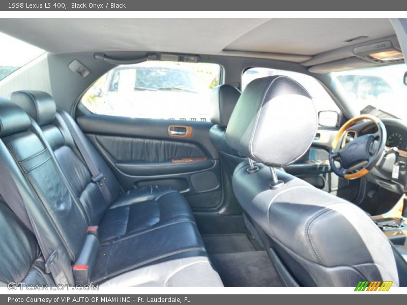 Black Onyx / Black 1998 Lexus LS 400