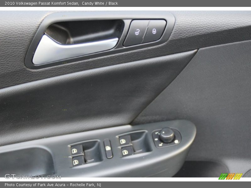 Candy White / Black 2010 Volkswagen Passat Komfort Sedan