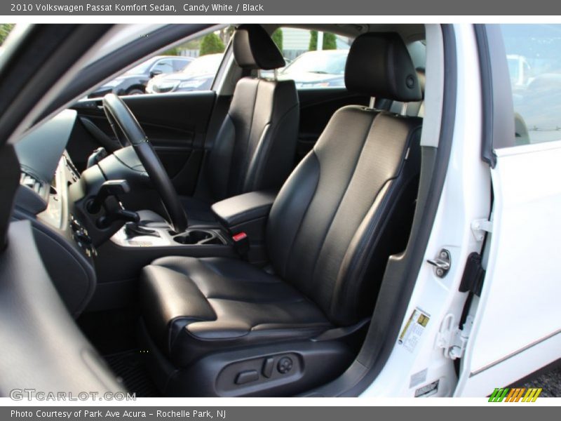 Candy White / Black 2010 Volkswagen Passat Komfort Sedan