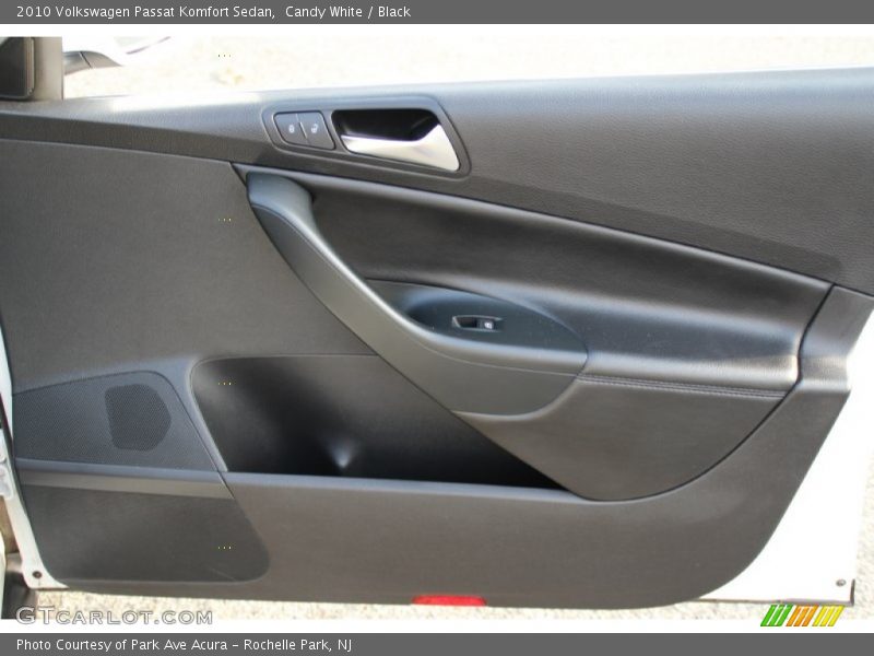 Candy White / Black 2010 Volkswagen Passat Komfort Sedan