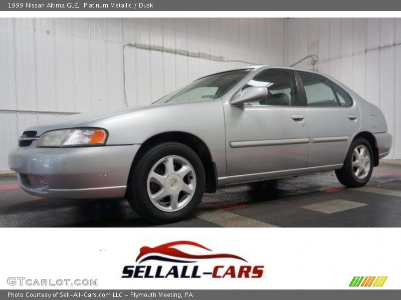 Platinum Metallic / Dusk 1999 Nissan Altima GLE