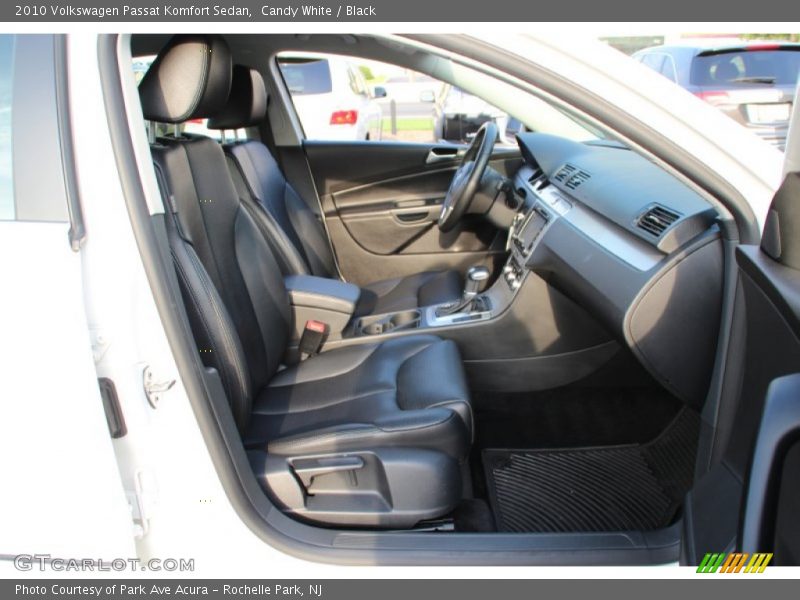 Candy White / Black 2010 Volkswagen Passat Komfort Sedan