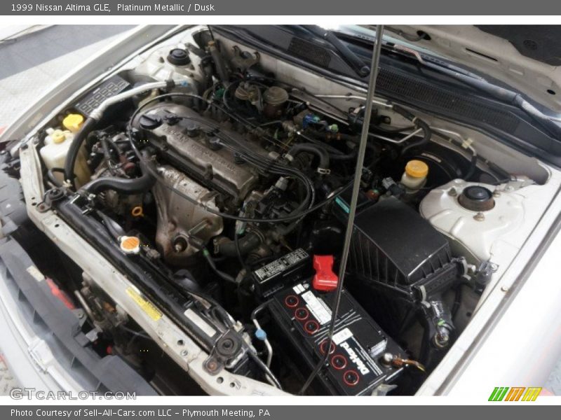 Platinum Metallic / Dusk 1999 Nissan Altima GLE