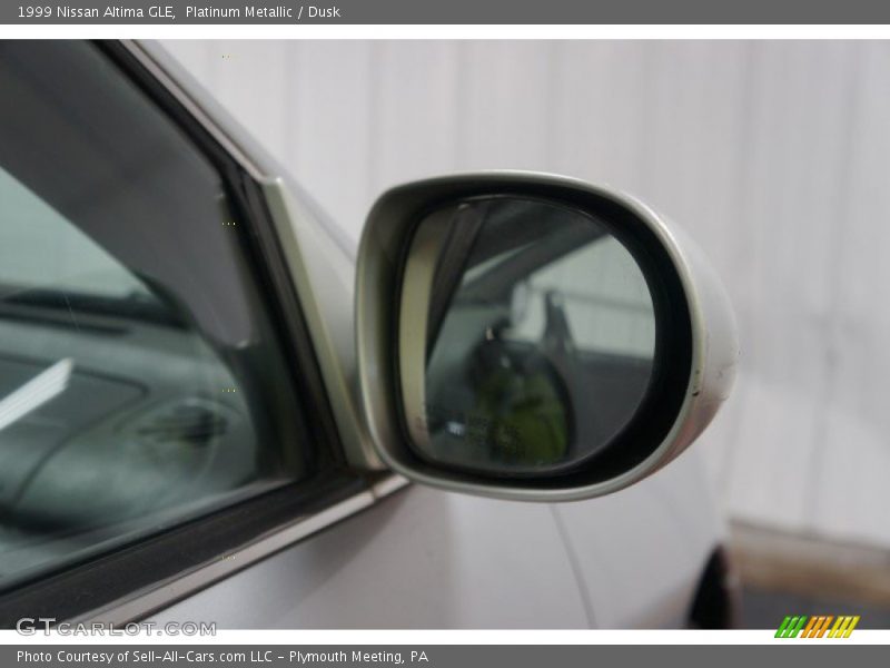 Platinum Metallic / Dusk 1999 Nissan Altima GLE
