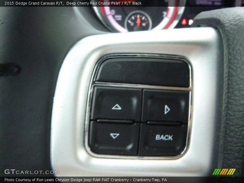 Deep Cherry Red Crystal Pearl / R/T Black 2015 Dodge Grand Caravan R/T