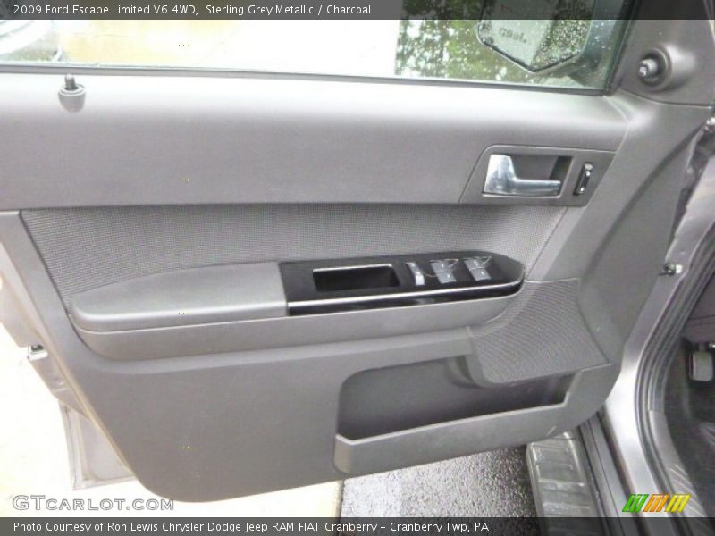 Sterling Grey Metallic / Charcoal 2009 Ford Escape Limited V6 4WD