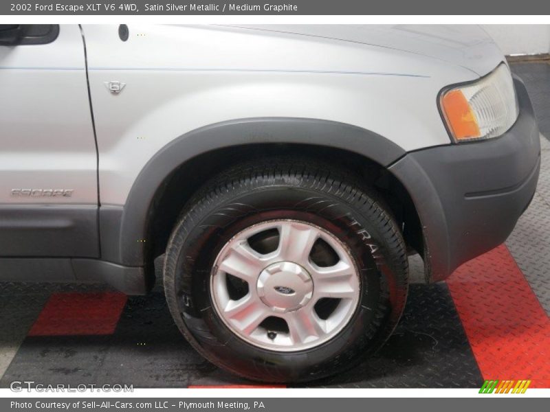 Satin Silver Metallic / Medium Graphite 2002 Ford Escape XLT V6 4WD
