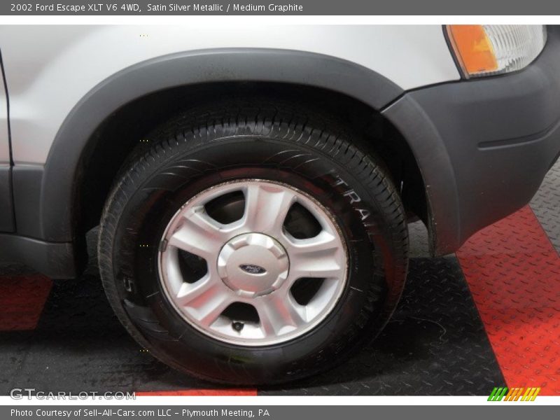 Satin Silver Metallic / Medium Graphite 2002 Ford Escape XLT V6 4WD