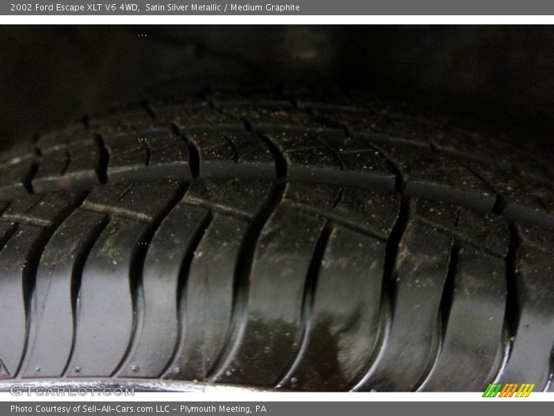 Satin Silver Metallic / Medium Graphite 2002 Ford Escape XLT V6 4WD