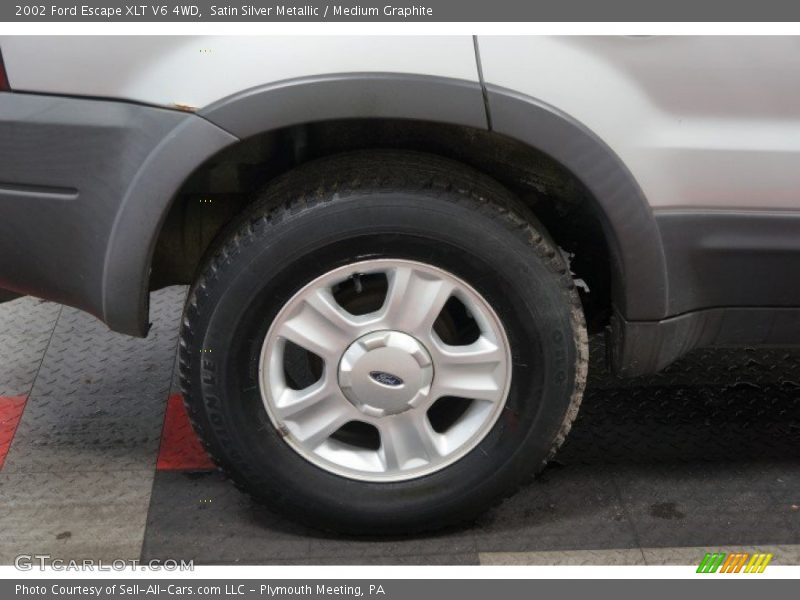 Satin Silver Metallic / Medium Graphite 2002 Ford Escape XLT V6 4WD
