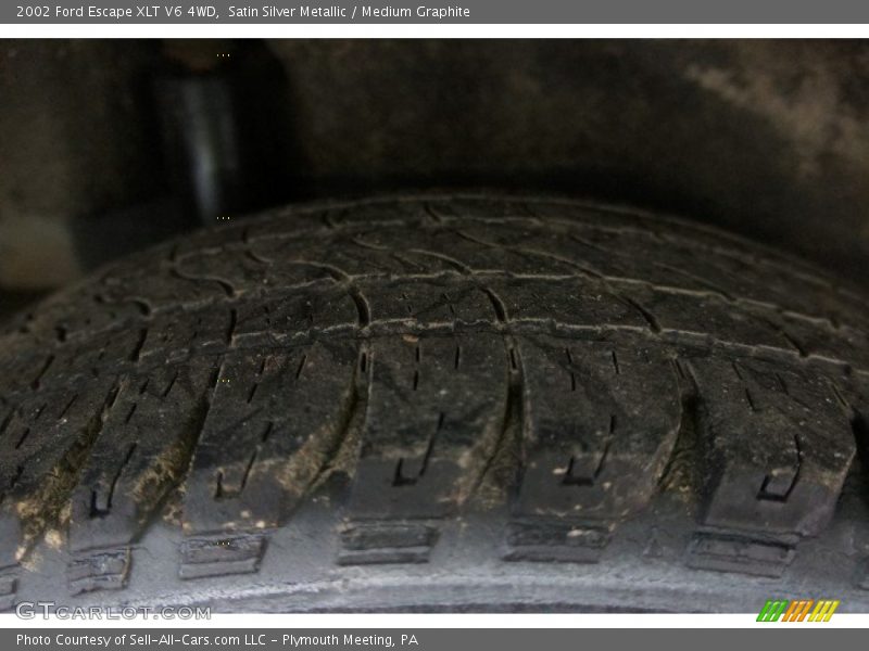 Satin Silver Metallic / Medium Graphite 2002 Ford Escape XLT V6 4WD