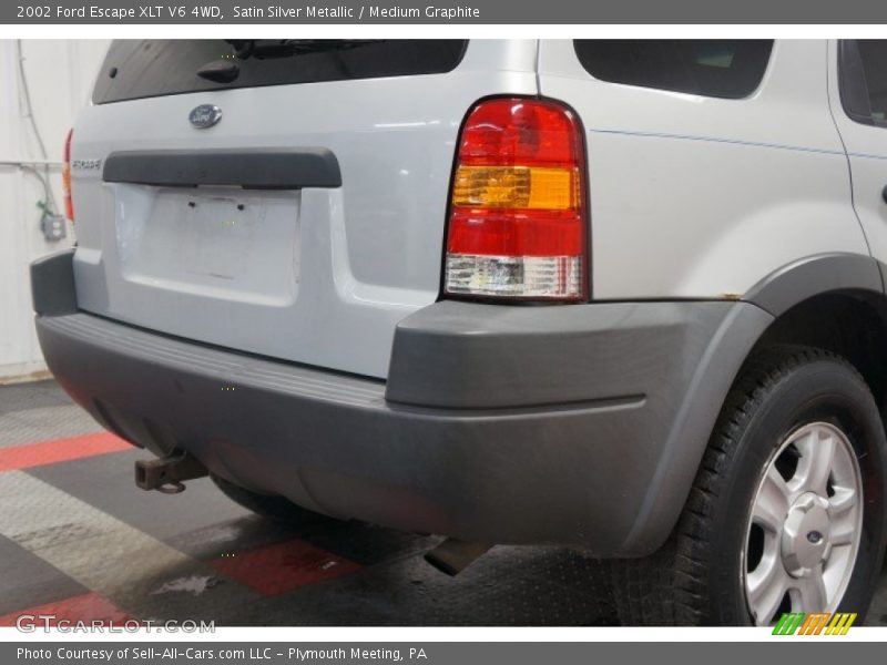 Satin Silver Metallic / Medium Graphite 2002 Ford Escape XLT V6 4WD