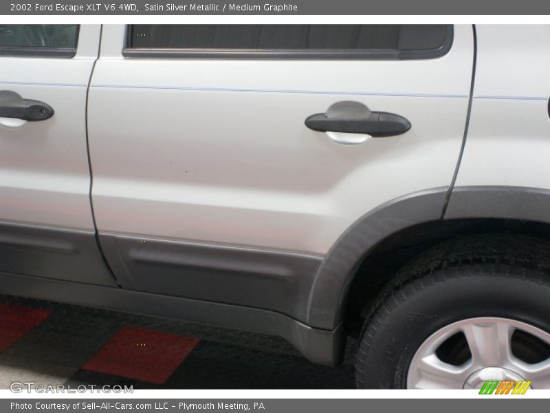 Satin Silver Metallic / Medium Graphite 2002 Ford Escape XLT V6 4WD