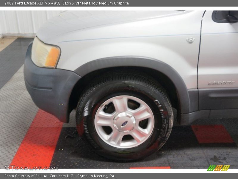 Satin Silver Metallic / Medium Graphite 2002 Ford Escape XLT V6 4WD