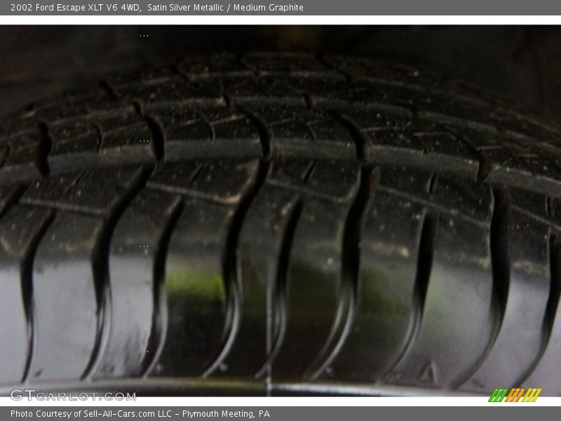 Satin Silver Metallic / Medium Graphite 2002 Ford Escape XLT V6 4WD