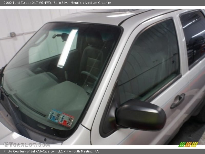 Satin Silver Metallic / Medium Graphite 2002 Ford Escape XLT V6 4WD