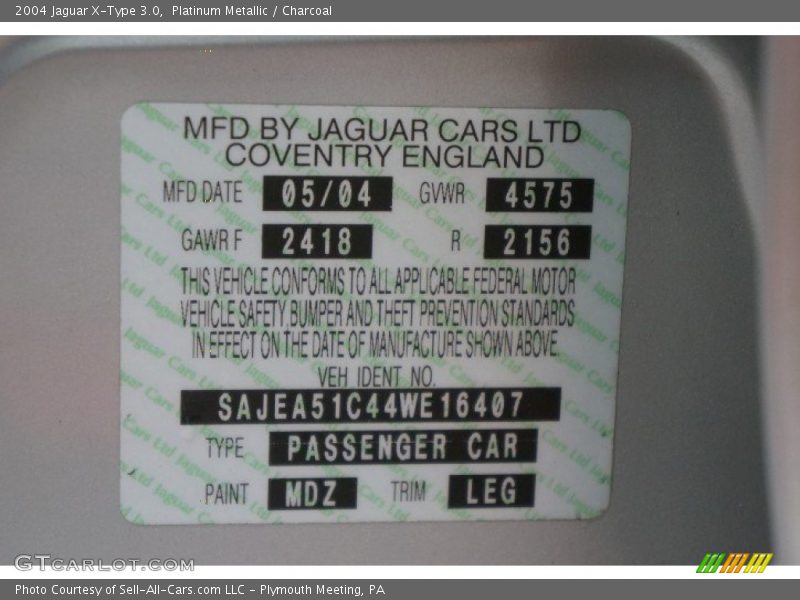 Platinum Metallic / Charcoal 2004 Jaguar X-Type 3.0