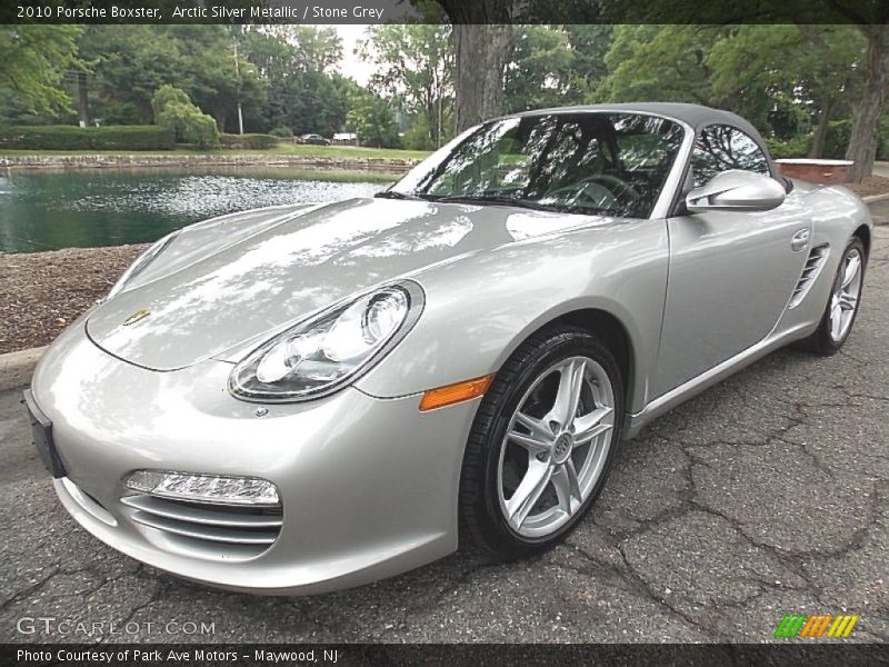 Front 3/4 View of 2010 Boxster 