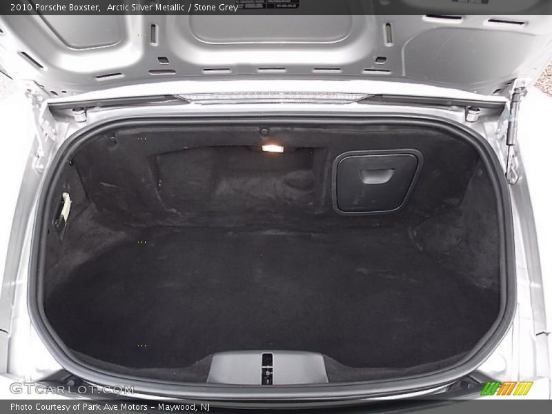  2010 Boxster  Trunk