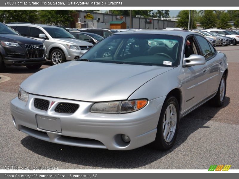 Front 3/4 View of 2003 Grand Prix SE Sedan