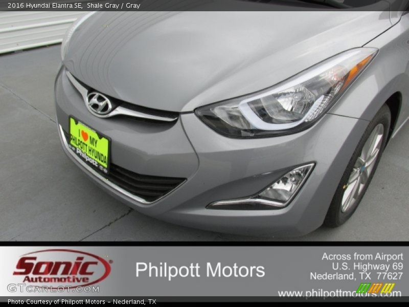 Shale Gray / Gray 2016 Hyundai Elantra SE