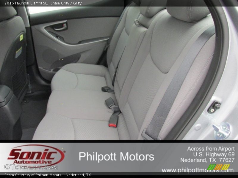 Shale Gray / Gray 2016 Hyundai Elantra SE