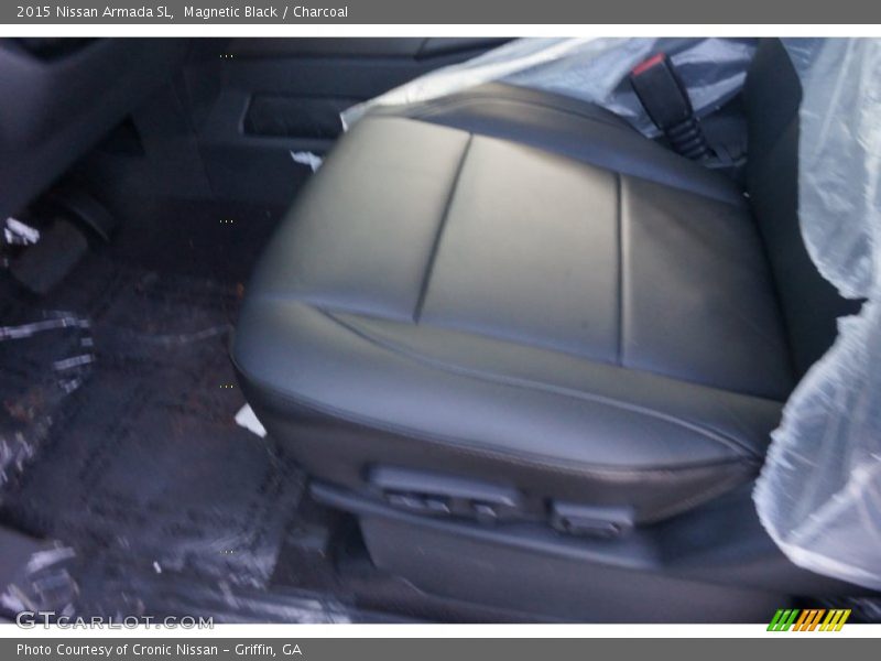 Magnetic Black / Charcoal 2015 Nissan Armada SL
