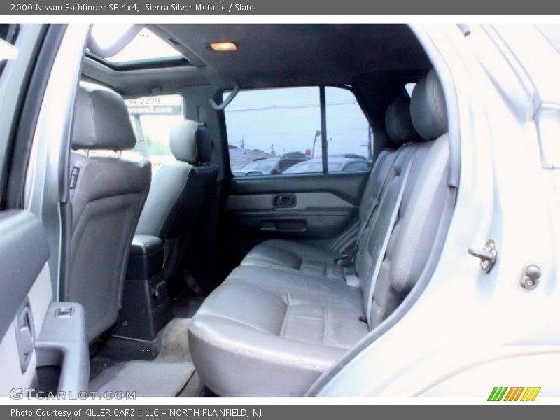 Sierra Silver Metallic / Slate 2000 Nissan Pathfinder SE 4x4