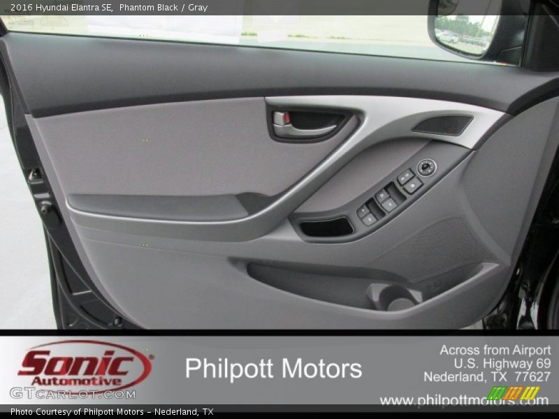 Phantom Black / Gray 2016 Hyundai Elantra SE