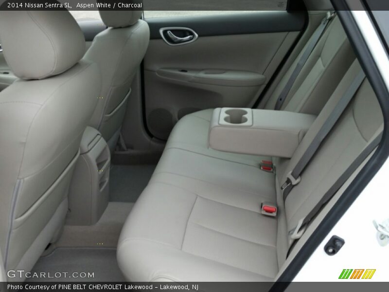 Aspen White / Charcoal 2014 Nissan Sentra SL
