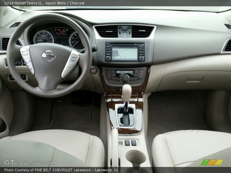Aspen White / Charcoal 2014 Nissan Sentra SL