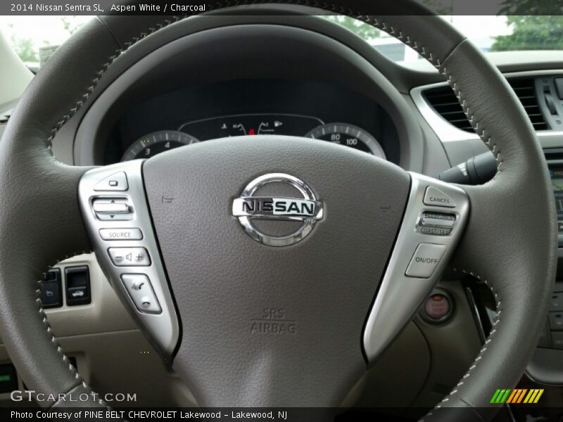 Aspen White / Charcoal 2014 Nissan Sentra SL