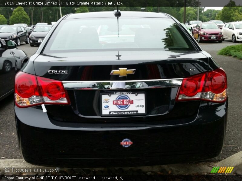 Black Granite Metallic / Jet Black 2016 Chevrolet Cruze Limited LT