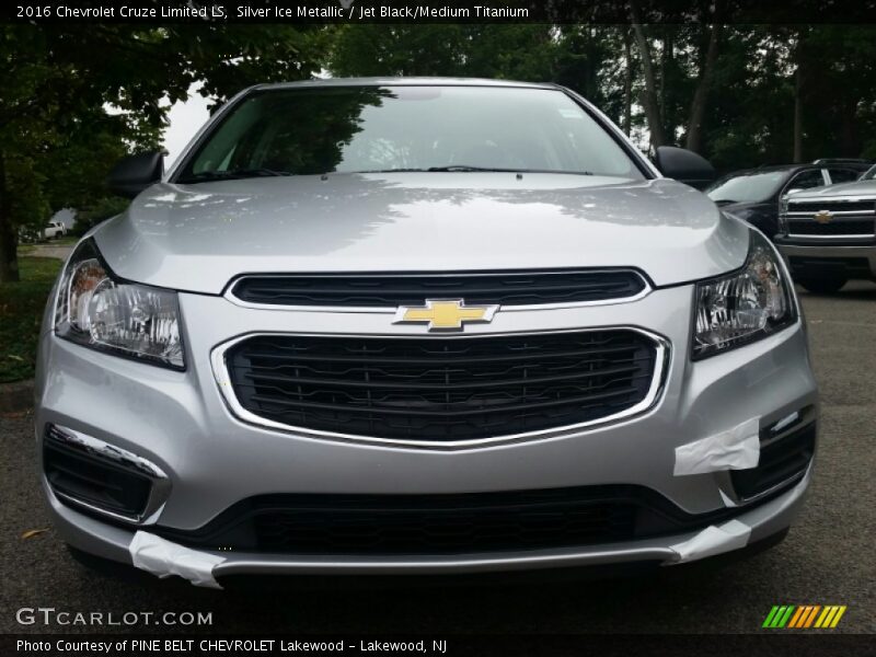  2016 Cruze Limited LS Silver Ice Metallic