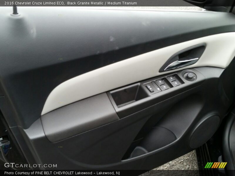 Black Granite Metallic / Medium Titanium 2016 Chevrolet Cruze Limited ECO