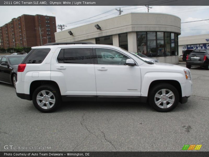 Olympic White / Light Titanium 2011 GMC Terrain SLE AWD